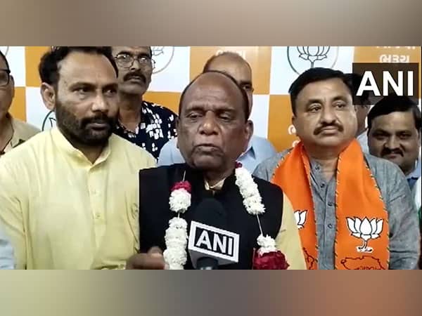 Veteran Bjp Leader Mansukhbhai Vasava To Contest From Gujarat S Bharuch